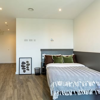 Platinum Skyline Studio - Image 7